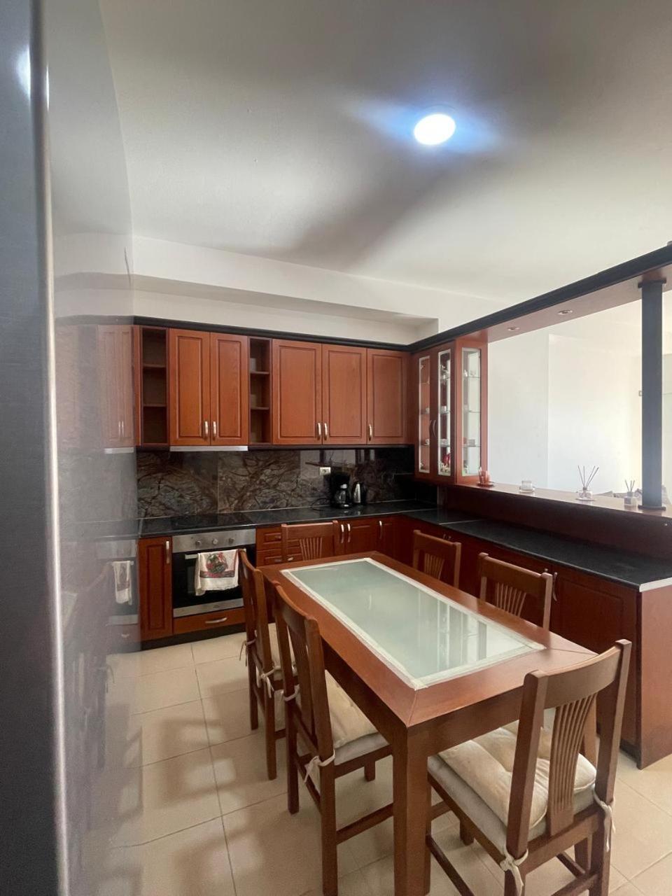 Vista Mozzafiato Appartement Sarandë Buitenkant foto